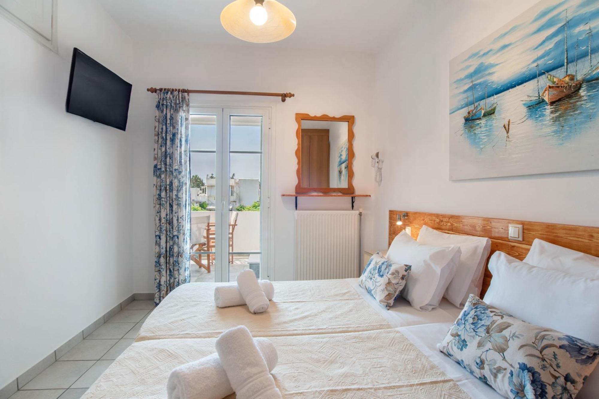 Kontaratos Studios & Apartments Páros Eksteriør billede